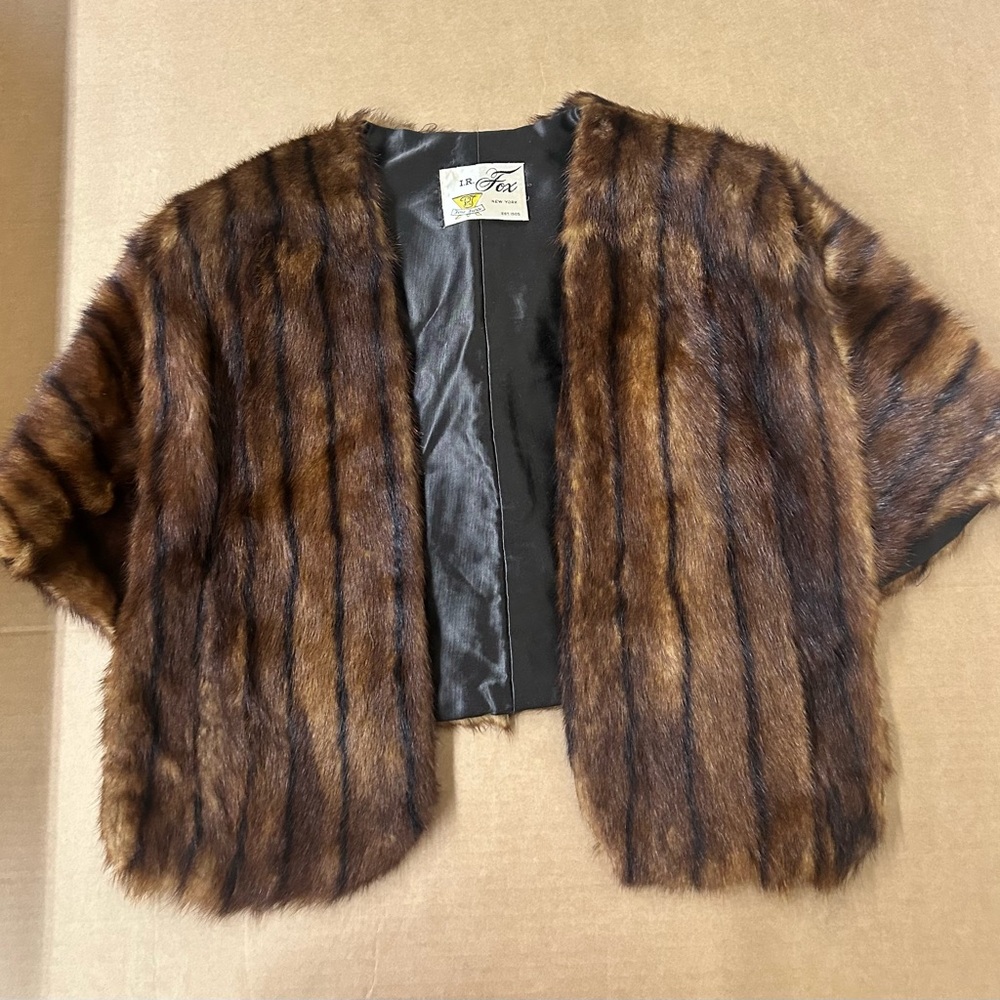I.R. Fox Vintage Mink Fur Stole